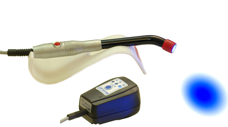 Стоматорг - Лампа миниатюрная светодиодная со световым излучением синего, белого, зеленого и красного цвета LED актив- 05R